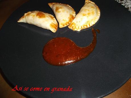Empanadillas de mar y feta