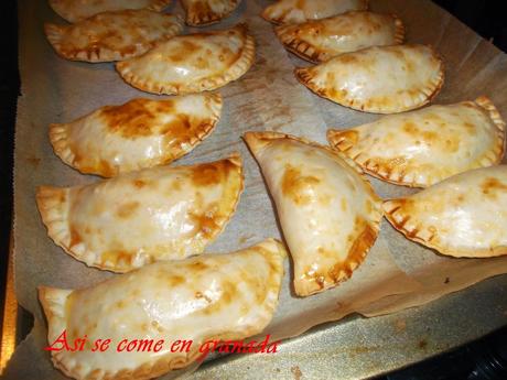 Empanadillas de mar y feta
