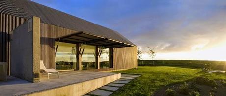 Granero Moderno y Minimalista