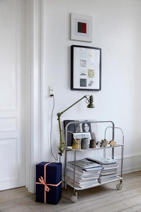 estilo nórdico escandinavo El toque navideño nórdico en grises decoración nórdica navideña decoración navideña decoración en grises y azules decoración comedores navidad casas nórdicas navidad adornos navidad gris y blanco adornos navidad diy 