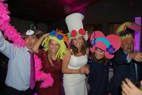 Una boda de cuento (parte II, el desfase) Una boda de cuento (parte II, el desfase)