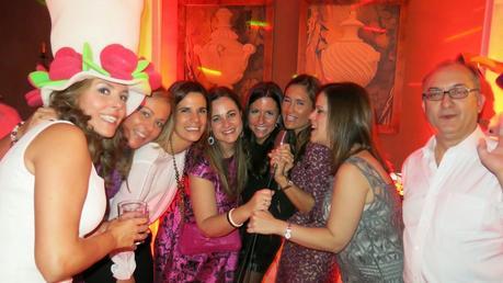 Una boda de cuento (parte II, el desfase) Una boda de cuento (parte II, el desfase)