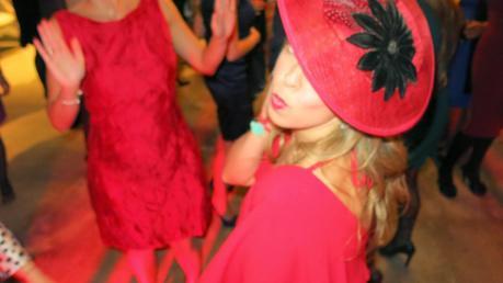 Una boda de cuento (parte II, el desfase) Una boda de cuento (parte II, el desfase)