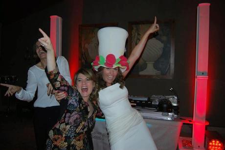 Una boda de cuento (parte II, el desfase) Una boda de cuento (parte II, el desfase)