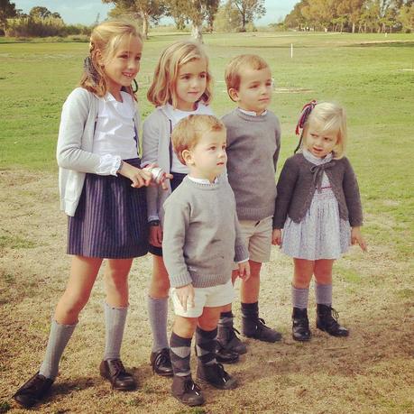 STREET STYLE: VESTIR A CINCO