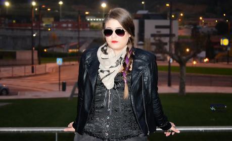 Outfit of the Day ~ Total Black - Corset Outfit of the Day ~ Total Black - Corset