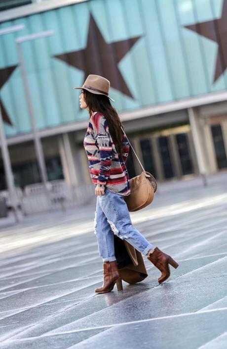 street style barbara crespo knit and boyfriend jeans the corner shop hake fashion blogger outfit blog de moda street style barbara crespo knit and boyfriend jeans the corner shop hake fashion blogger outfit blog de moda