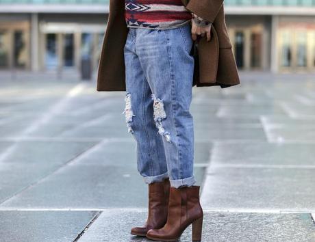 street style barbara crespo knit and boyfriend jeans the corner shop hake fashion blogger outfit blog de moda