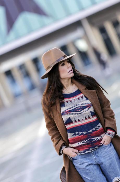 street style barbara crespo knit and boyfriend jeans the corner shop hake fashion blogger outfit blog de moda street style barbara crespo knit and boyfriend jeans the corner shop hake fashion blogger outfit blog de moda