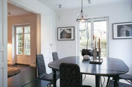 Vivir en una villa en el centro de una capital a lo grande decoración salones y comedores decoración nórdica escandinava decoración lujosa decoración americana cocinas nórdicas con isla cocinas blancas modernas casas grandes nórdicas blog decoración nórdica 