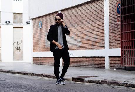 From_Nowhere_Sunday_Somwhere_Sunglasses_Zara_Blazer_Zara_Pants_H&M_Sweater_Adidas_X_Flux_Sneakers_Glamour_Narcotico_menswear_and_lifestyle_blog (1)