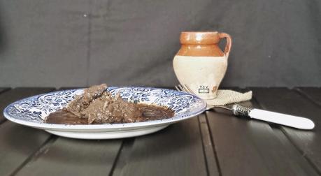 tu-cajon-vintage-carrilleras-al-vino-tinto