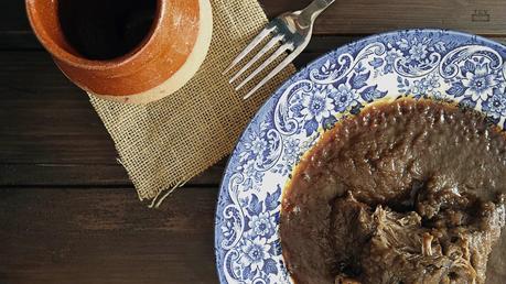 tu-cajon-vintage-carrilleras-al-vino-tinto