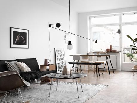 BLANCO Y NEGRO CON TOQUES DE ROSA PASTEL