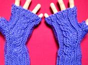 Teje unos mitones trenzados telar