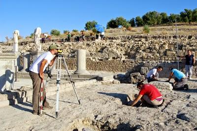 Comienza la restauración de la basílica romana de Torreparedones, en Baena (Córdoba)