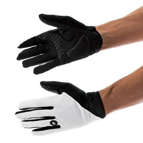 Con este frío no olvidéis guantes y calcetines