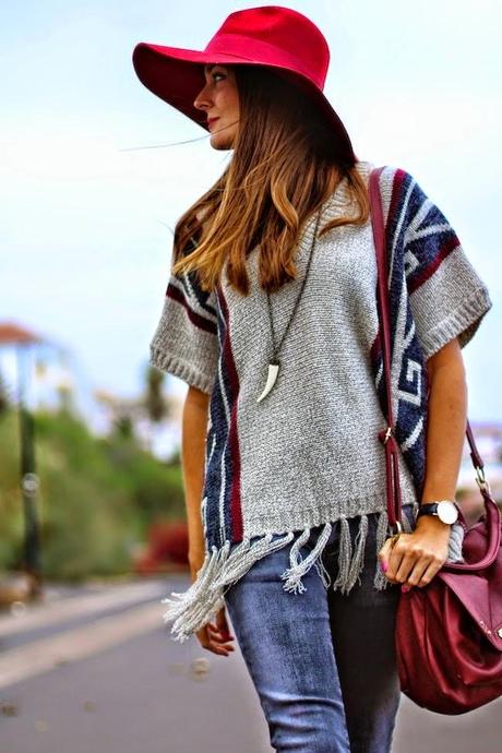 Looks con sombrero Fedora