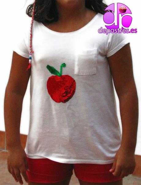 CAMISETA DECORADA CON LENTEJUELAS: MANZANA