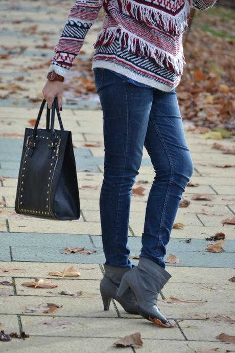 Look: Trenca + jersey-poncho