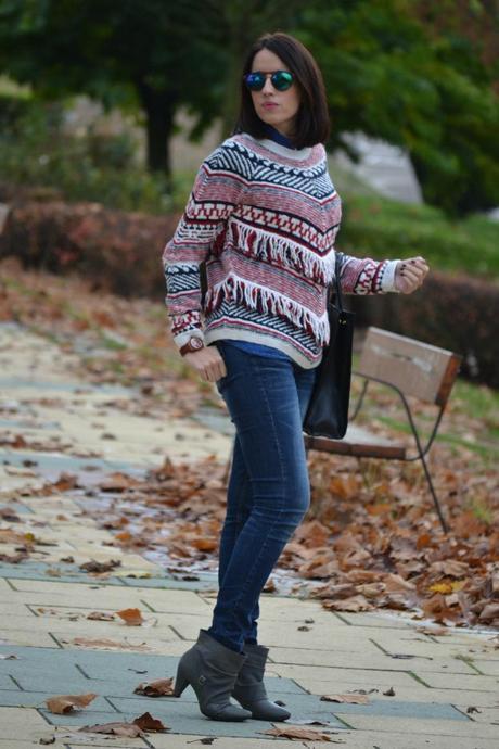 Look: Trenca + jersey-poncho