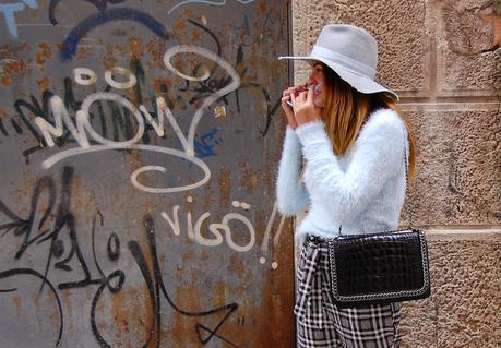 pELUCHÍN jERSEY + pRINT cUADRÍCULA.. #nOUNIFORMES + sTAN sMITH