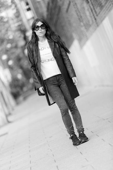 street style barbara crespo tie dye sneakers the corner shop fashion blogger outfit blog de moda