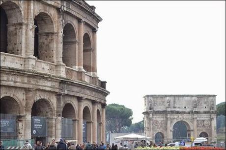 Coliseo y Arco de Constatino (Roma)