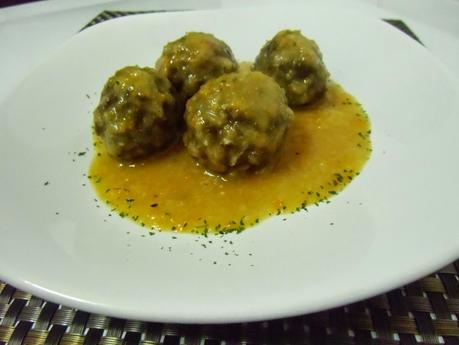 Albóndigas de ternera en salsa