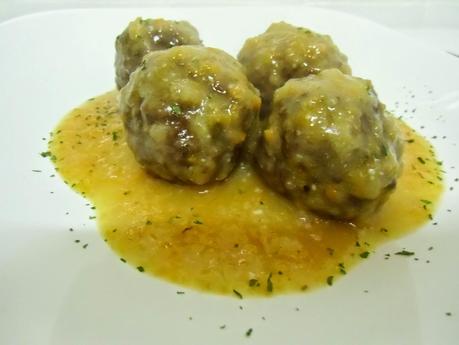 Albóndigas de ternera en salsa