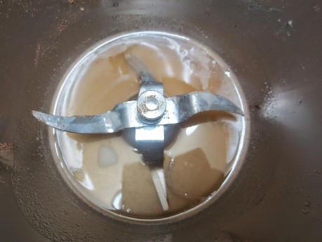 Turrón de chocolate y almendra