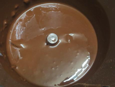 Turrón de chocolate y almendra