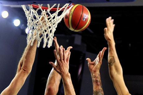 El Lunático y Prometeo de Paul Kropp