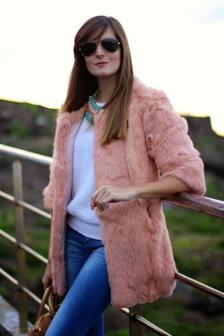 Statement Necklace Videoshopping