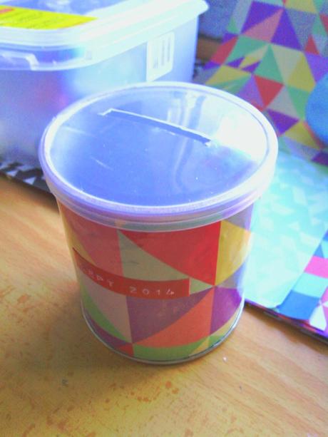 Alcancía con un bote de Pringles