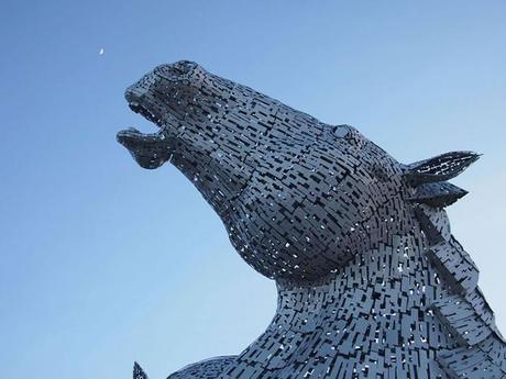 You’ll Be Amazed By Scotland’s New Giant Horse Head Sculptures 4