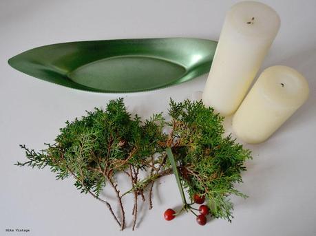 centro navideño, centro vintage, centro aluminio, velas, ramas, decoracion navideña, navidad, papa noel, guirnalda