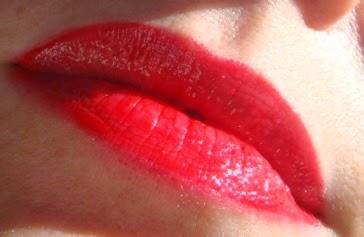 Lipgloss Long Lasting Intense Colour 06 Lola Make up