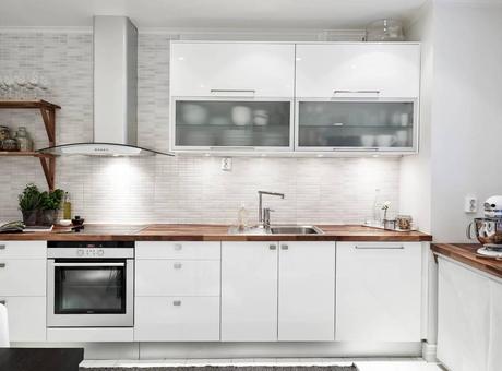 Un apartamento contemporáneo con toques Ikea.