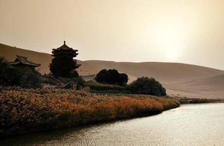 crescent-moon-lake-china-12