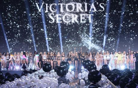 VICTORIA SECRET FASHION SHOW 2014