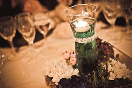 Centros de mesa con velas, decoración de bodas Maud Design