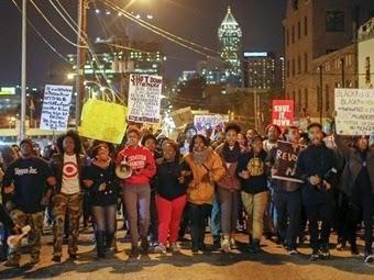 Arriba las manos (y ojalá no te asfixien)