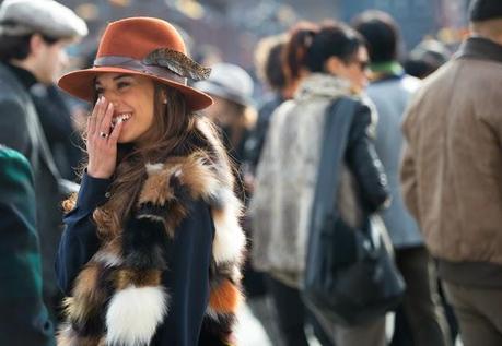 STREET STYLE INSPIRATION; WINTER DETAILS.-