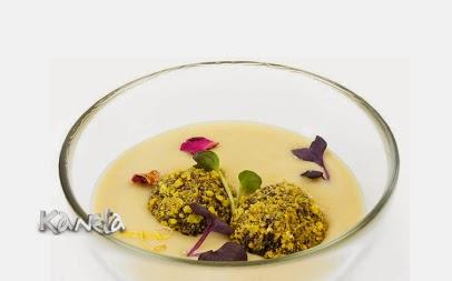 FERRERO ROCHER DE MORCILLA DE BURGOS CON CREMA DE PUERROS