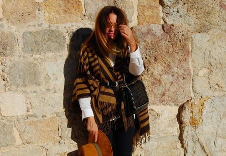 cLÁSICO + tENDENCIA #nOUNIFORMES cLÁSICO + tENDENCIA #nOUNIFORMES