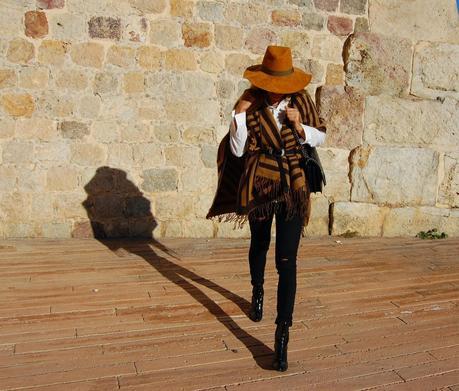 cLÁSICO + tENDENCIA #nOUNIFORMES cLÁSICO + tENDENCIA #nOUNIFORMES