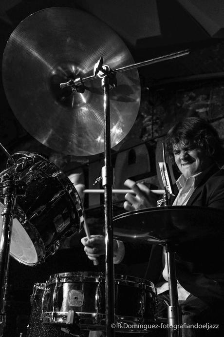 © R.Domínguez - Dominic Fragman