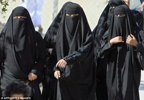 El desnudo masculino en la ficción y en la realidad