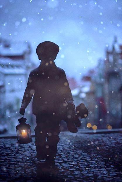 HOY LLORA EL CORAZÓN...